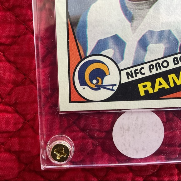 Eric Dickerson 1984 Topps Rookie Card with Protective Case - Picture 5 of 7